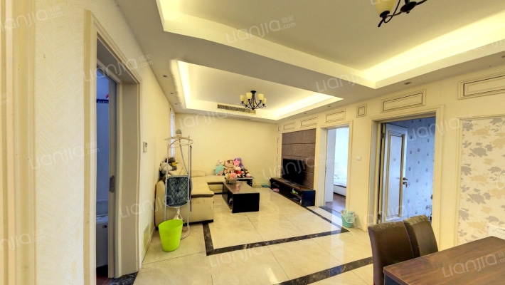 恒隆苑二手房实景图