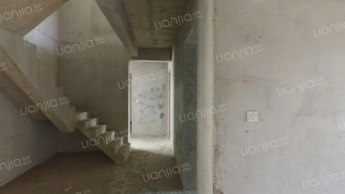 紫云阁小区一期尊府二手房实景图