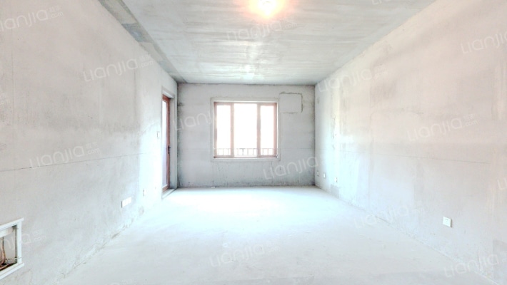 海玥南山二手房实景图