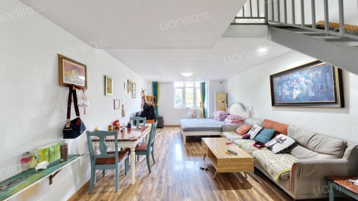 蓝光四叶城二手房实景图