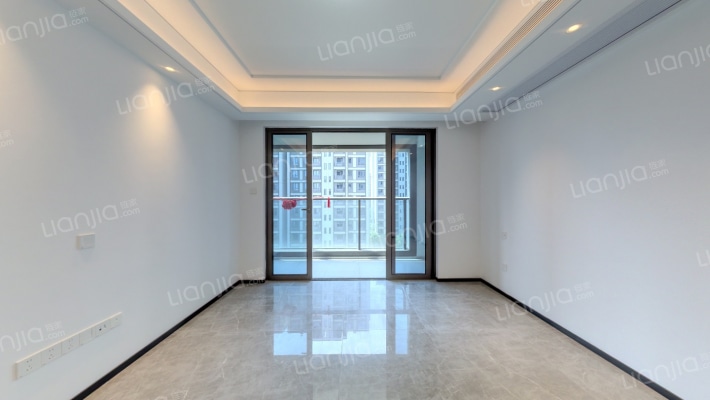 世茂风颂府二手房实景图