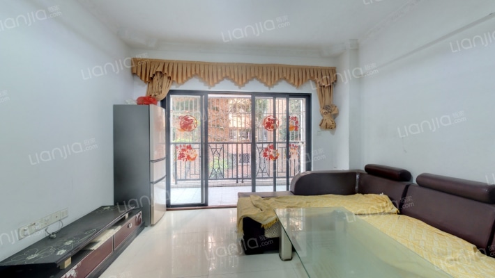 威斯广场旭景豪庭二手房实景图