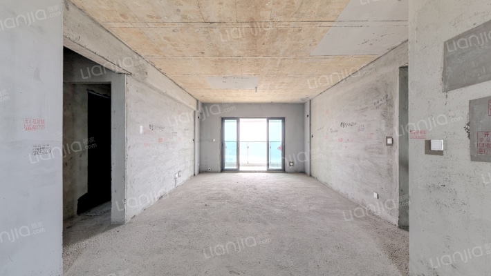 三一云湖二手房实景图