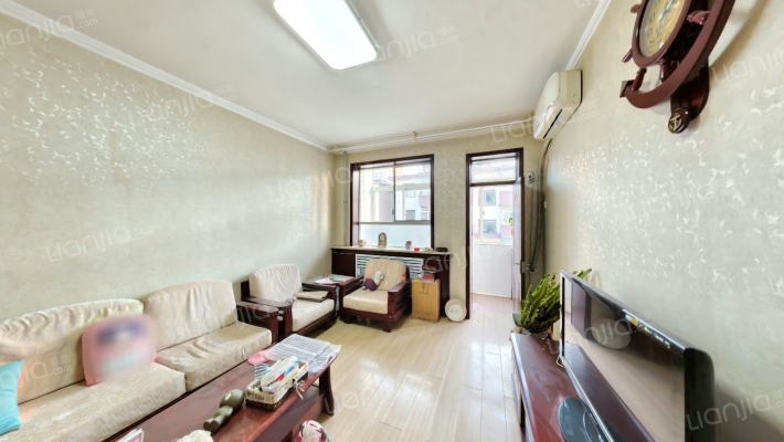 桃园北路157号二手房实景图