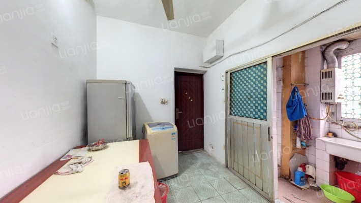 红旗北路121号二手房实景图