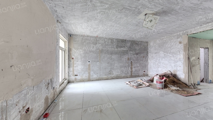 交通路167号院二手房实景图