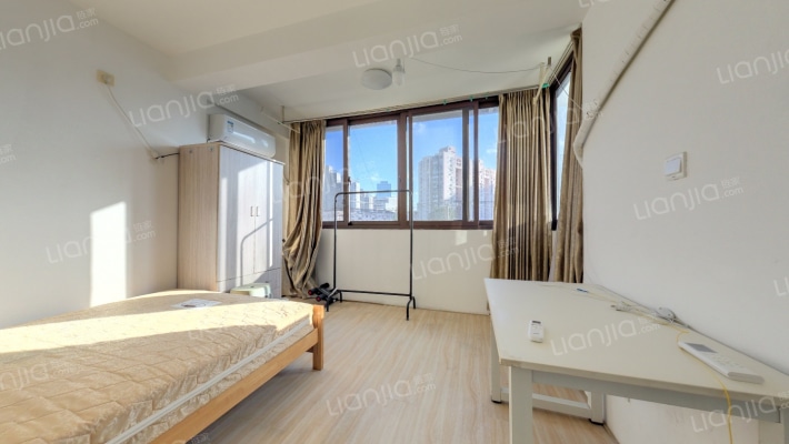 凯旋路2280弄二手房实景图