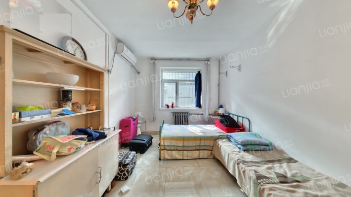 东四二条二手房实景图