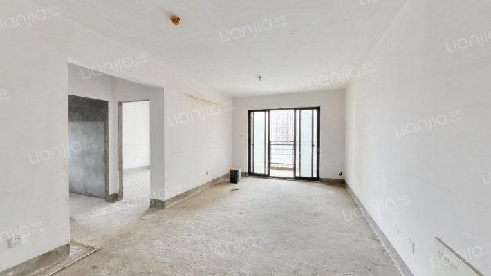 禹洲中央海岸三期二手房实景图