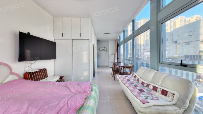 万达晶座二手房实景图