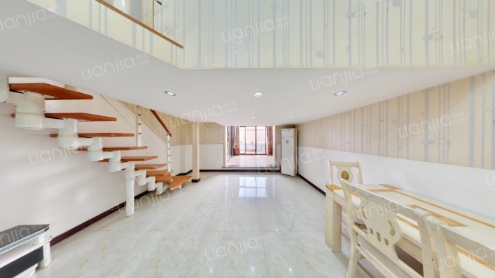 宜欣富贵广场二手房实景图