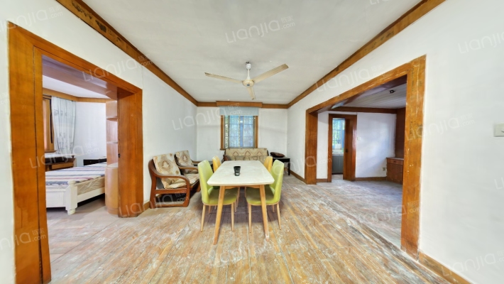 东大街12号院二手房实景图