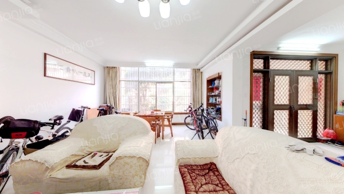 艺都花苑二手房实景图