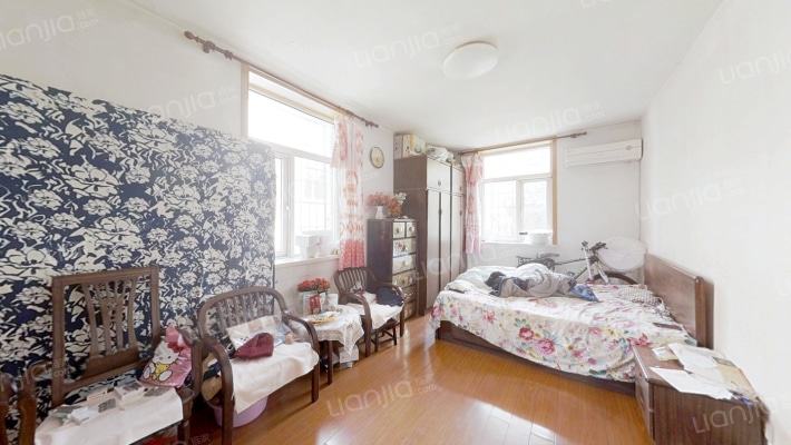 河大宿舍二手房实景图