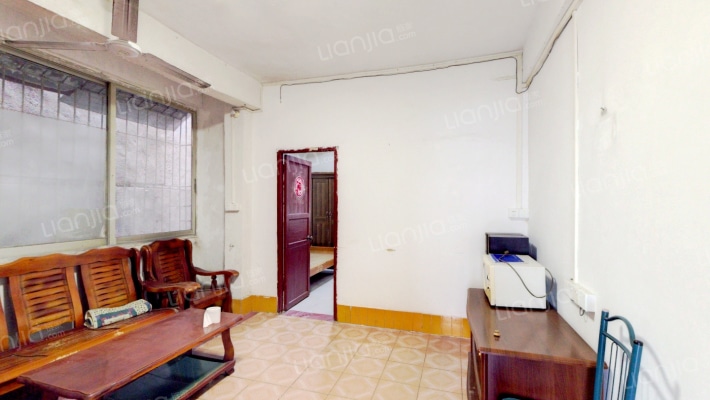 麦围大街二手房实景图