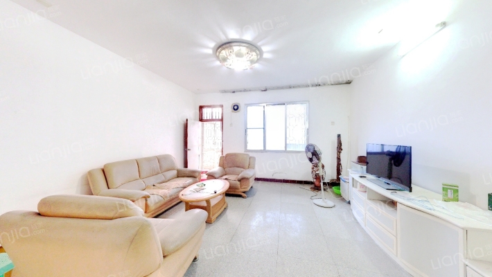 中国人民保险公司宿舍二手房实景图