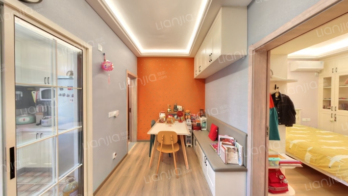 十九中单位宿舍二手房实景图