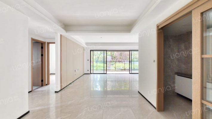 万科城森岛二手房实景图