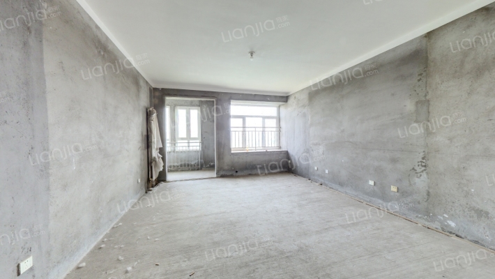 天擎花园二手房实景图