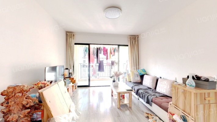 假日城市芳华二手房实景图