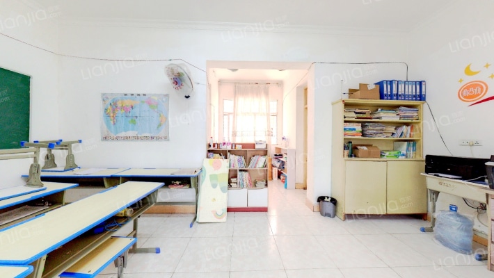 晨光小学家属院二手房实景图