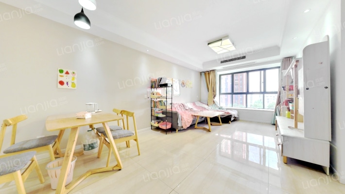 威兰德小镇二手房实景图