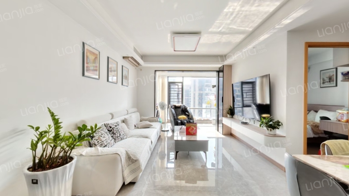 颐安俪都府二手房实景图