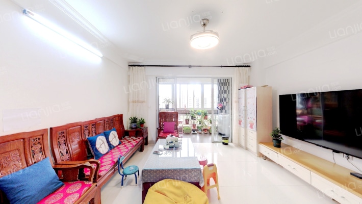 鸿兴公寓二手房实景图