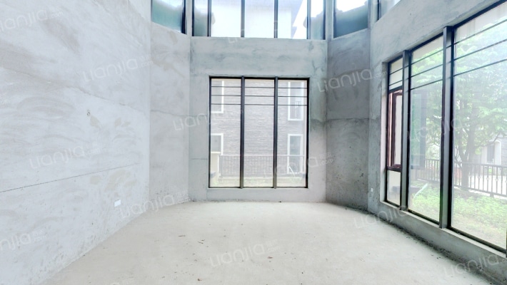 莲湖山庄二手房实景图