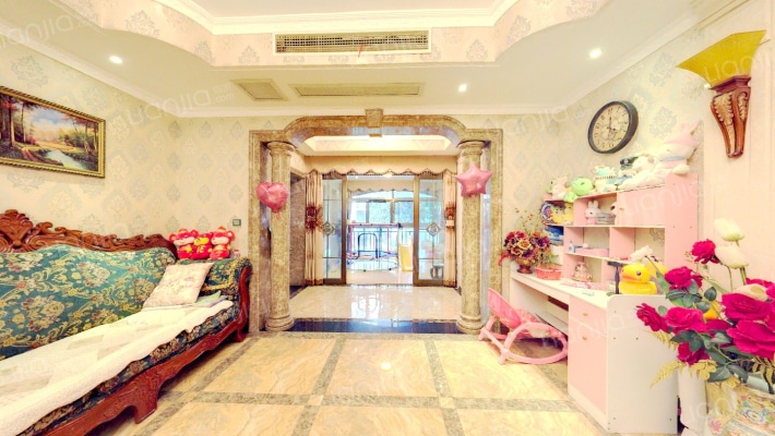 融汇半岛香缇漫山二手房实景图