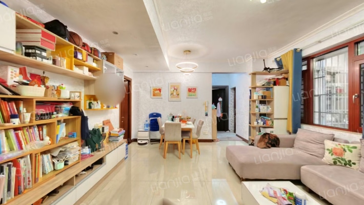 东风东路754号之一大院二手房实景图