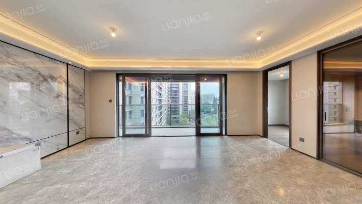 绿城宇诚丽澜轩二手房实景图