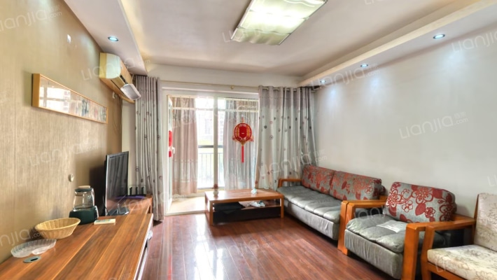 满庭春MOMA二手房实景图