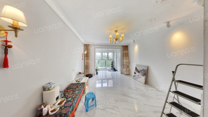 新城翡翠湾二手房实景图