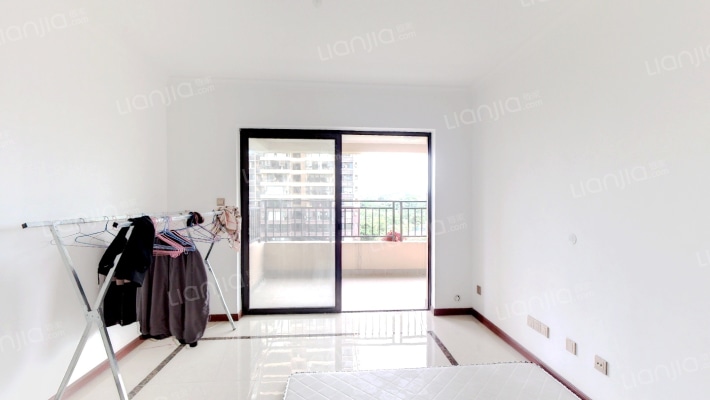 绿地新里•璞悦公馆二手房实景图