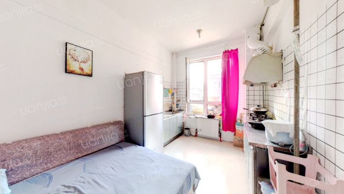 龙畔金泉五期K3区二手房实景图