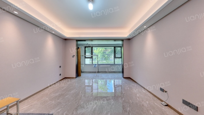 仁恒奥体公园世纪二手房实景图