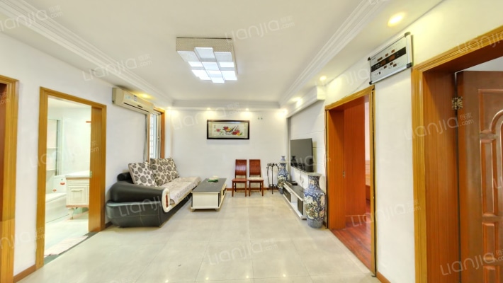 常青藤小城二手房实景图