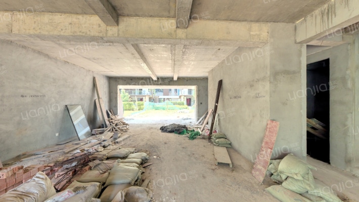 三一云湖二手房实景图