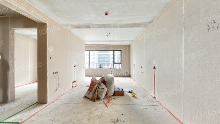 龙湖天钜二手房实景图