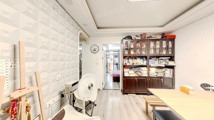 省粮食局宿舍二手房实景图