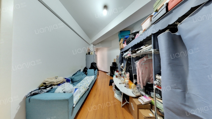 甜水井61号二手房实景图