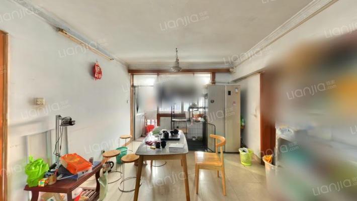 鸿图大厦二手房实景图