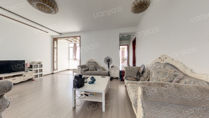 阿尔卡迪亚二手房实景图