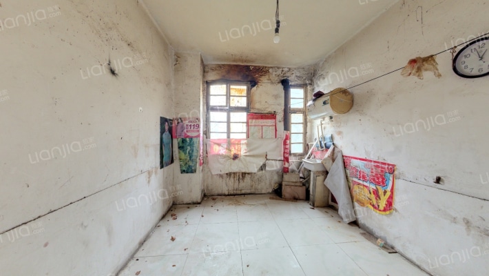 阜阳牛羊加工厂家属院二手房实景图