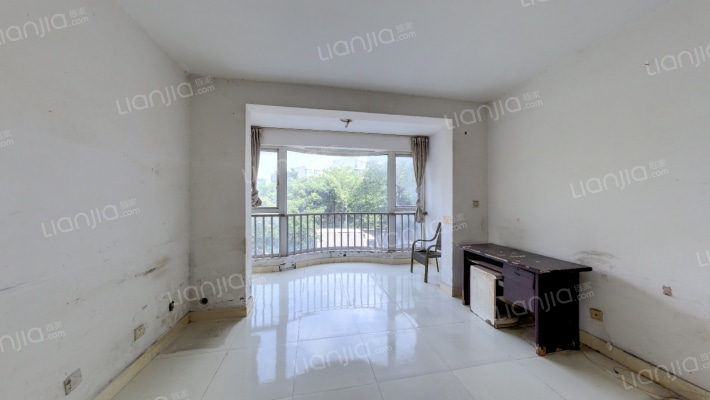 和平佳苑二手房实景图