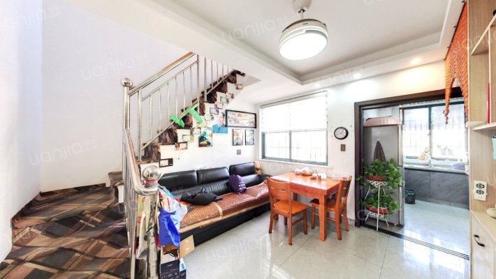 绿城小区二手房实景图