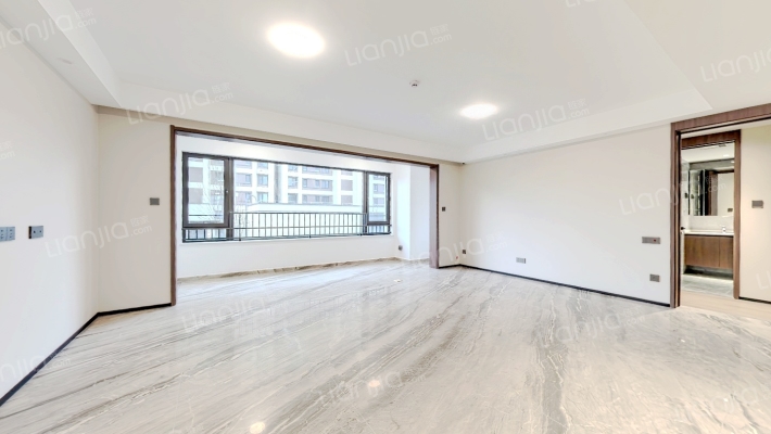 市中万科城一期翡逸园二手房实景图