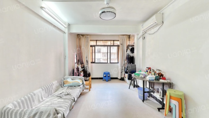 松岗大街宿舍二手房实景图