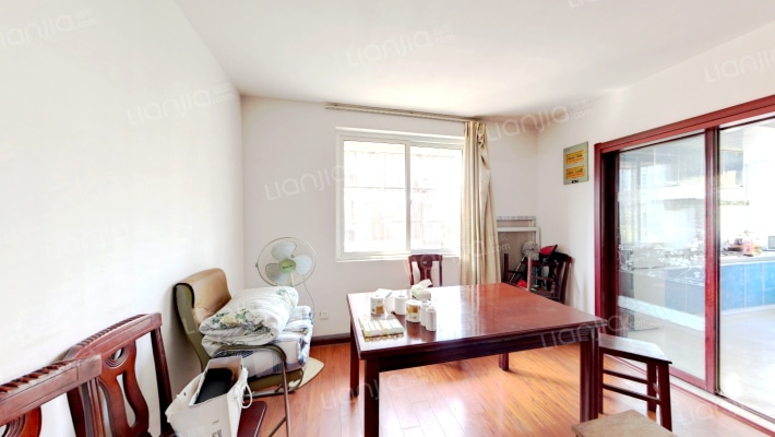 新港花苑西区二手房实景图